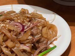干炒牛河-頂好酒家·经典粤菜(海信广场店)