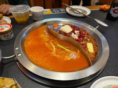 -沸炉重庆老火锅(军事博物馆店)