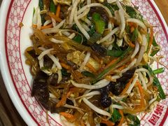 迎春酱爆六合菜-满园烤鸭·春饼(太原街万达店)