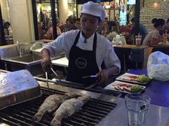 -The Dishes Seafood & Restaurant