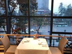 靠窗位-大海湾酒楼(人南店)
