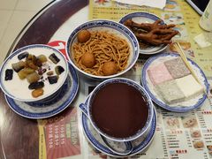 -广信牛奶甜品世家(台东店)