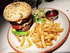 -阿妮叶李(光谷世界城店)