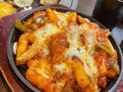 芝士辣炒鸡-香猪坊韩国烤肉专属门店(魏公村店)