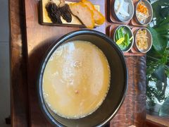 -银米·云南传统过桥米线(双廊黑金冠店)