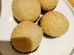 苔条松仁麻球-红城阁·上海味道(四平路店)