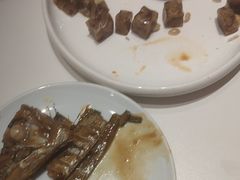 -小渔莊•地道胶东菜(旅游路万象省博物馆店)
