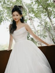 -欣薇婚纱(新源乐汇城店)