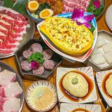 全程也都有帮烤 还有给一盘灵魂葱丝 生菜包肉绝！