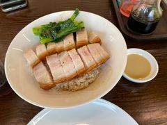 脆皮烧腩饭-龍炎馬仔烧味(首位中心店)