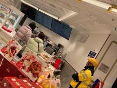 -85度C(生甜甜圈研究工坊·上海平凉店)