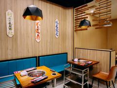 -牛串门串串香(东直门簋街总店)