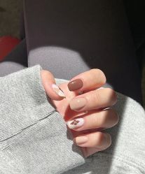 -悦指间美甲美睫
