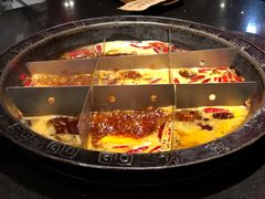 -宽板凳老灶火锅(南礼士路店)