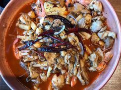 -云海肴·汽锅鸡·云南菜(天山百盛优客店)