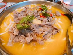 肥牛一锅鲜-新白鹿餐厅(城西银泰城店)