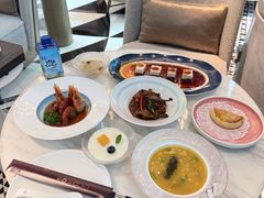 -浅深(世茂滨江精品店)
