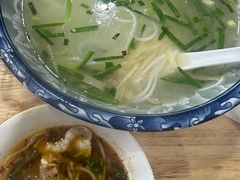 -德致祥云南过桥米线(云天小苑店)