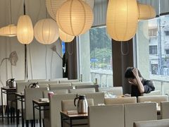 -莲餐厅·湖北菜·藕汤是头牌(愚园路店)