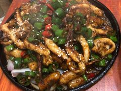 铁板鱿鱼-八张桌子(老店)