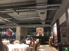 -河畔春天时尚餐厅