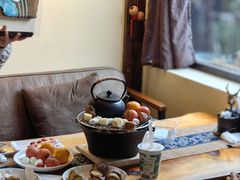 -小草屋轰趴馆别墅派对新场团建家庭聚会