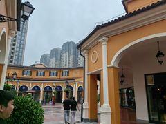 -佛罗伦萨小镇广佛名品奥特莱斯(疏港路店)