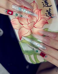 -十月·日式美甲美睫·纹眉