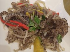 -鸿一饭店(隐秀路店)