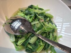 -鱼鲜饭香·招牌汽锅剁椒鱼头王