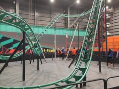 -极限PLAY运动娱乐新世界·团建派对潮玩休闲馆·室内蹦极高空游乐园