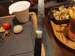 -恰餐厅及酒吧 CHAR Bar & Grill (北京丽都皇冠假日店)