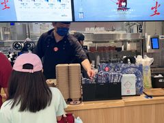 -霸王茶姬(上海静安大悦城店)