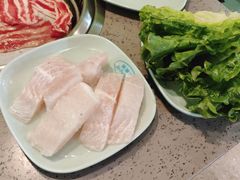 -金滏山·烤肉海鲜火锅自助(襄阳万达店)