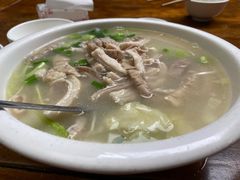 -茅屋大酒店