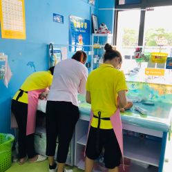 -Milk Family米可家婴儿游泳馆(南湾华润万家店)
