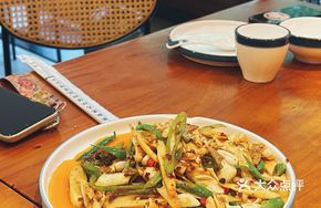 Spicy Crispy Bamboo Shoots with Yellow Guts