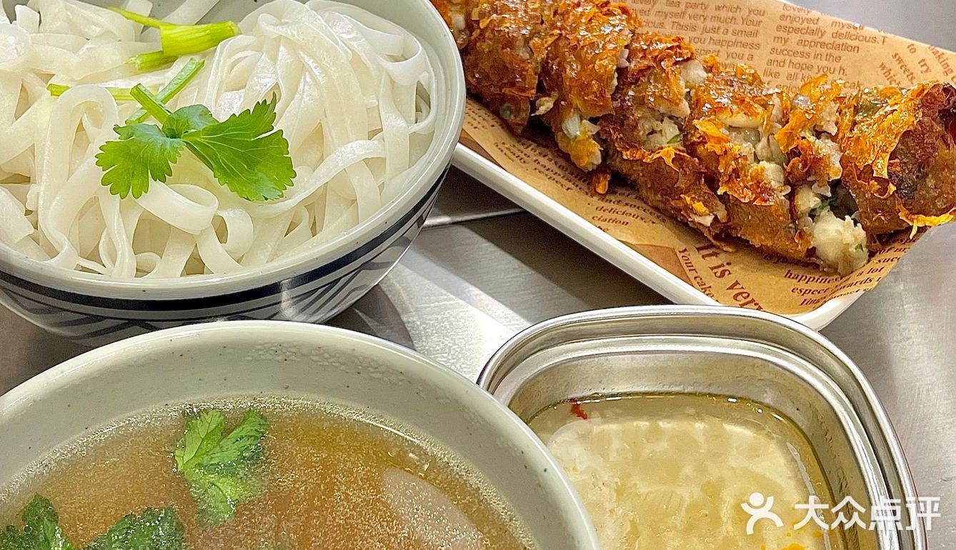 谁还没吃过长沙大学城这家店越南牛肉粉店‼️还有超多特色小吃[色]