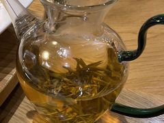 -荷风细雨·中国茶宴(碧云店)