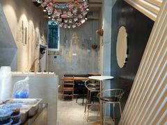 -徐小包(黎阳in巷店)