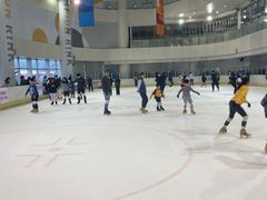 -冠军冰场CHAMPION RINK(百联又一城店)