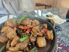 -八两八金·莱芜特色炒鸡(市南漳浦路店)