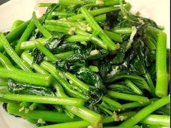 蒜蓉山芋叶-海口滨海新村143号海南老字号炒菜店