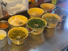 -丽丽三鲜螺蛳粉(田林路店)