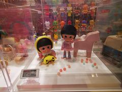 -泡泡玛特POPMART(上海环球港店)