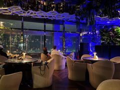 -OZONE 顶楼酒吧(香港丽思卡尔顿酒店)