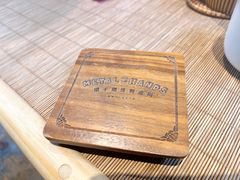 -Metal hands·铁手咖啡