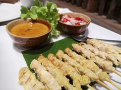 -Baan Ploy Samed Restaurant ร้านอาหารบ้านพลอยเสม็ด