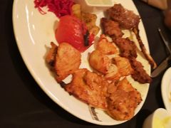 -Efes Turkish & Mediterranean Cuisine 艾菲斯餐厅(陆家嘴店)