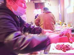 -沪上名羊天下碳烤羊腿•东北烧烤•小龙虾(浦东直营总店)